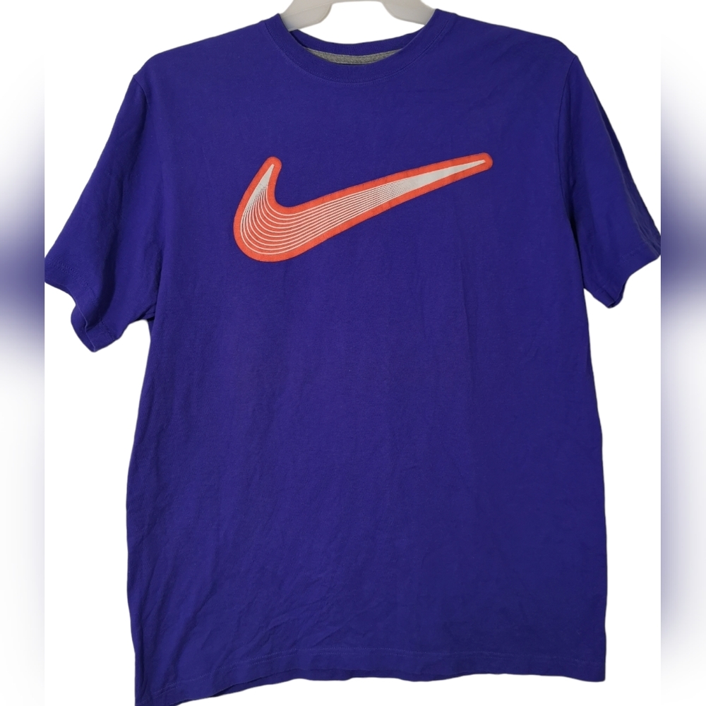Nike Men's Short Sleeve Swoosh Logo Neon Printed T-Shirt  Purple Size L